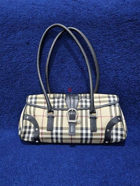 AUTHENTIC LOUIS VUITTON, FEDNI, DOLCE GABBANA AND BURBERRY BAG 4
