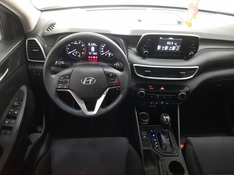 For sale 2020 Hyundai Tucson, First Owner, Agent Maintained 2