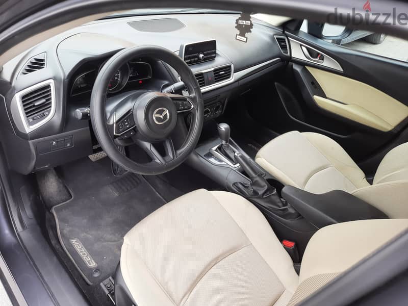 Mazda 3 model 2018 for sale in really good condition 2