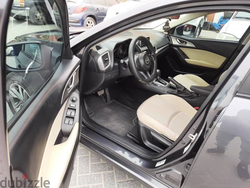 Mazda 3 model 2018 for sale in really good condition 4