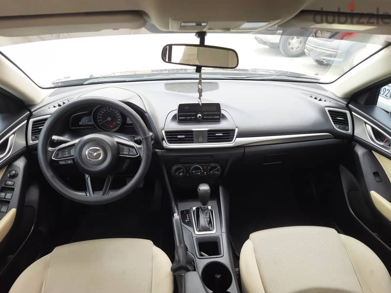 Mazda 3 model 2018 for sale in really good condition 6