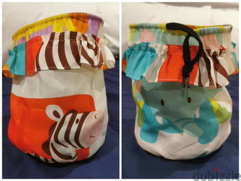 Kids items (craft booklet, beach toys, storage bag) 3