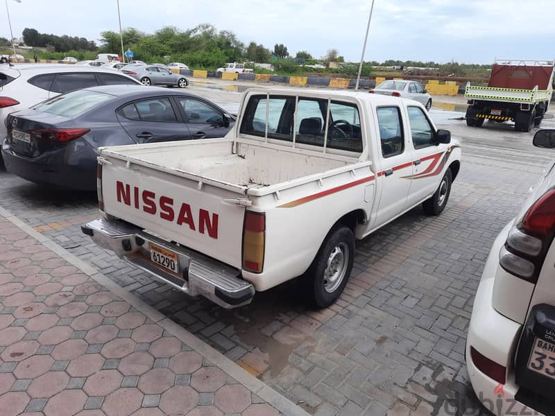 Nissan Pickup 2007 used for sale Manual in bahrain 3