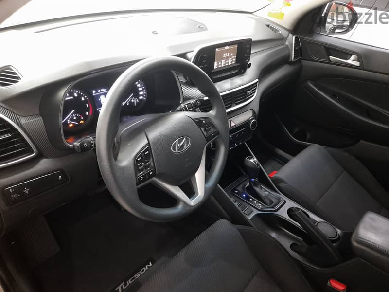 Hyundai TUCSON Model 2020, Excellent Condition, Agent Maintained. 6