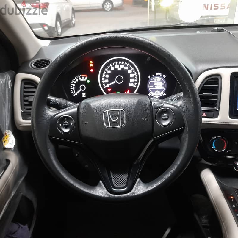 Honda HRV 2020 for sale, First Owner, Zero Accident, Agent Maintained 8