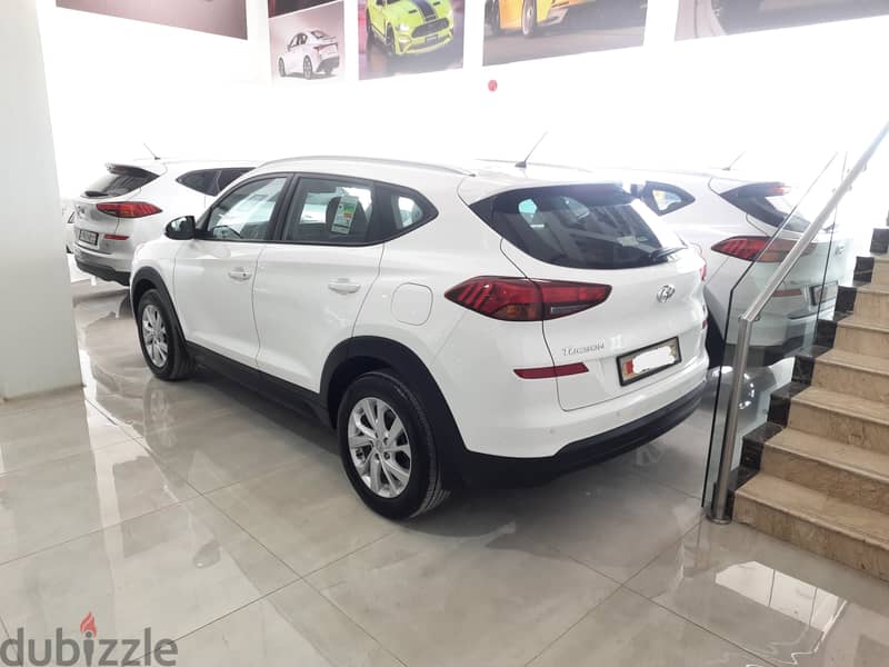 Hyundai Tucson 2020 white color for sale good condition car 1