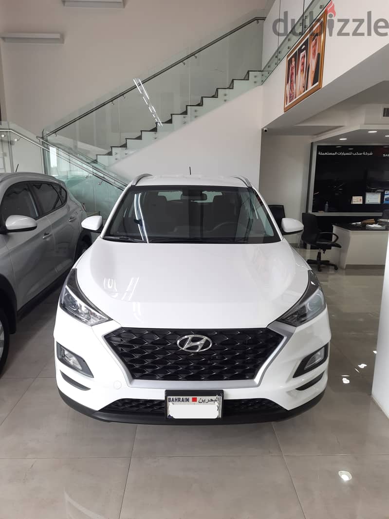Hyundai Tucson 2020 white color for sale good condition car 5
