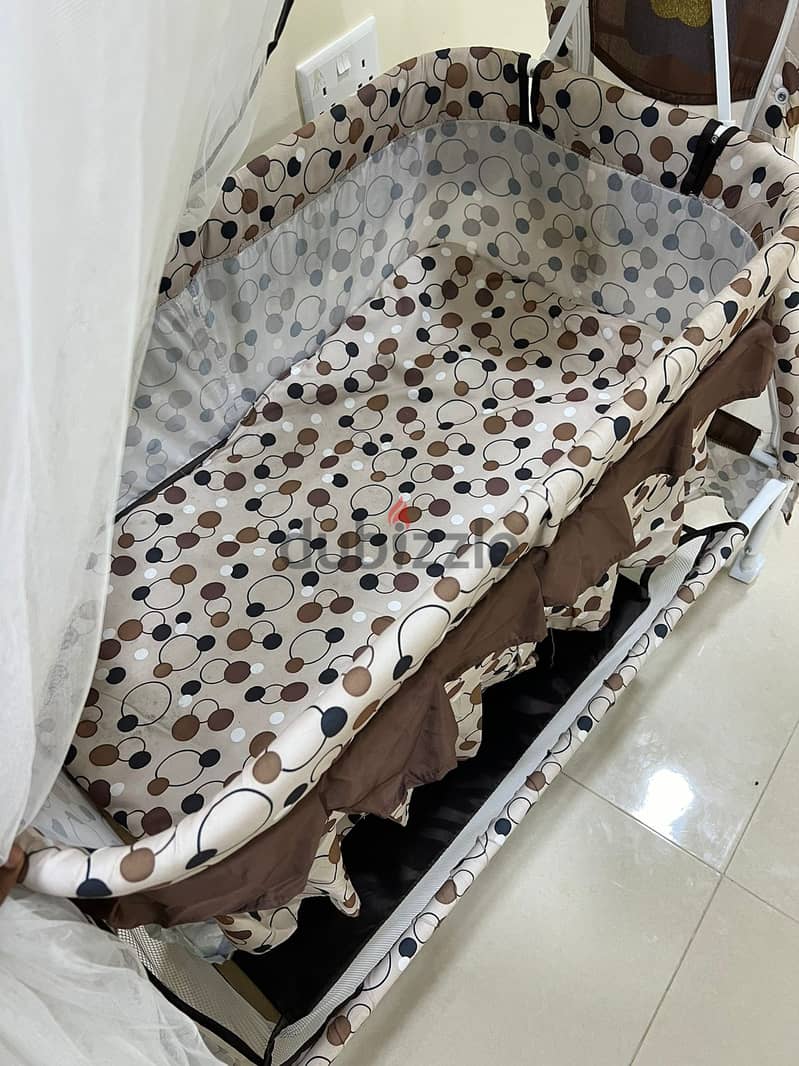 baby crib bed swingble 1