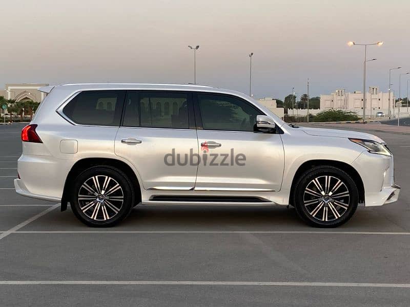 lexus LX 570s  -  2019 model. -  Immaculate condition 2