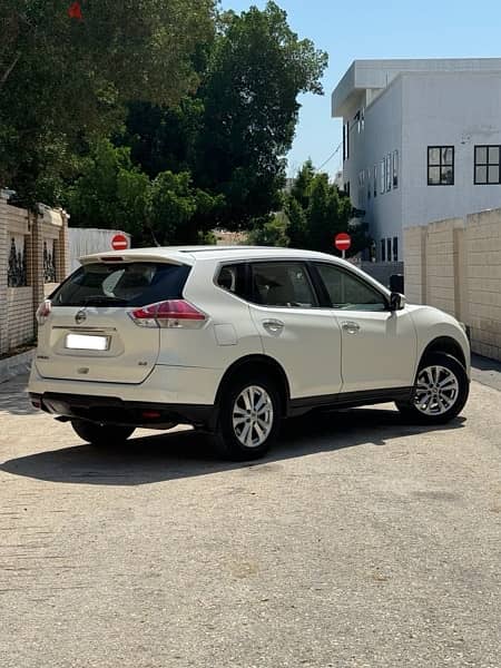 NISSAN X-TRAIL 2016 (SINGLE OWNED) 1