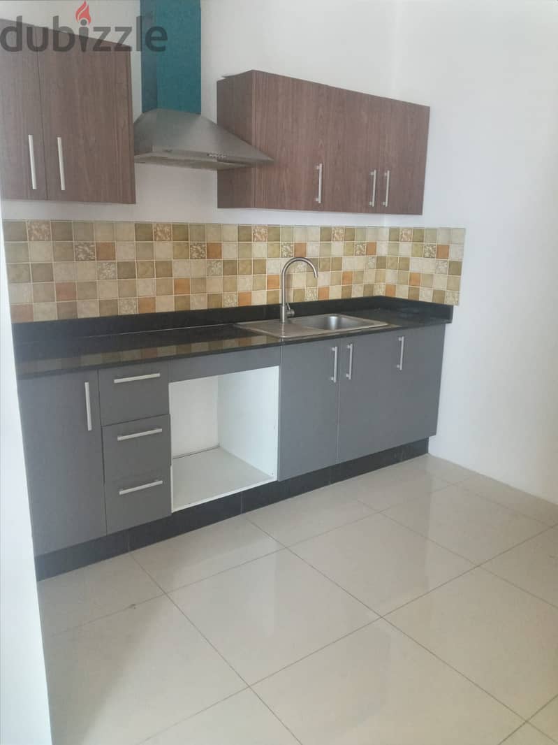 2 bedrooms apartment available in tubli 4