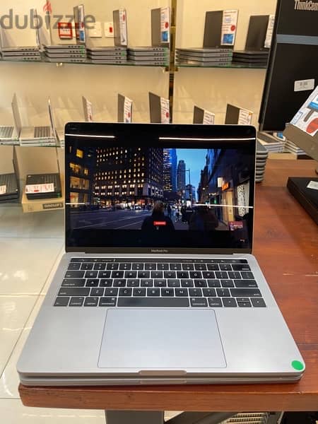Apple MacBook Pro 2019  Core i5-8257U CPU 1.40GHz 4