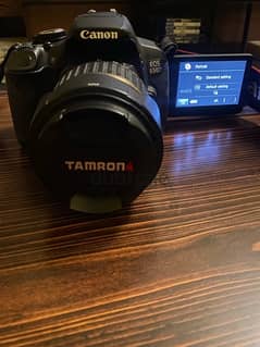 Canon EOS 650D / 18.0MP / DSLR Camera / with lens 18-200mm + bag