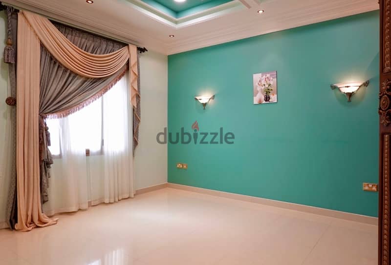 Luxury 4 Bedroom flat For Rent at Busaiteen 10
