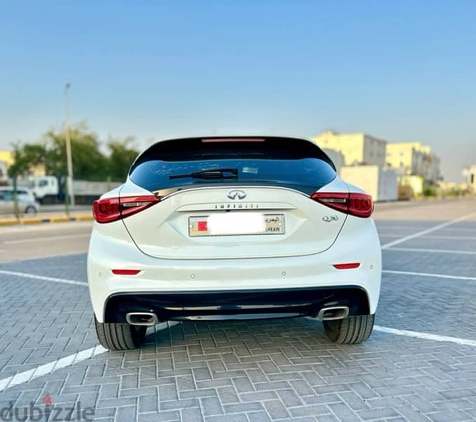 Infinity Q30 2019 agent maintained lady owned 6