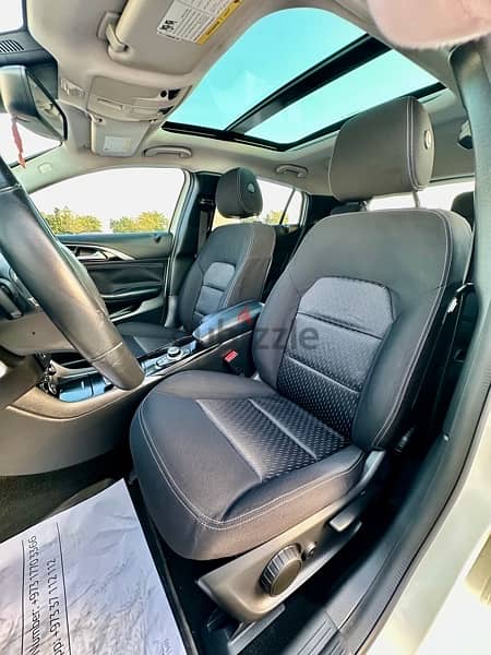 Infinity Q30 2019 agent maintained lady owned 14