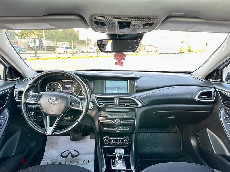 Infinity Q30 2019 agent maintained lady owned 15