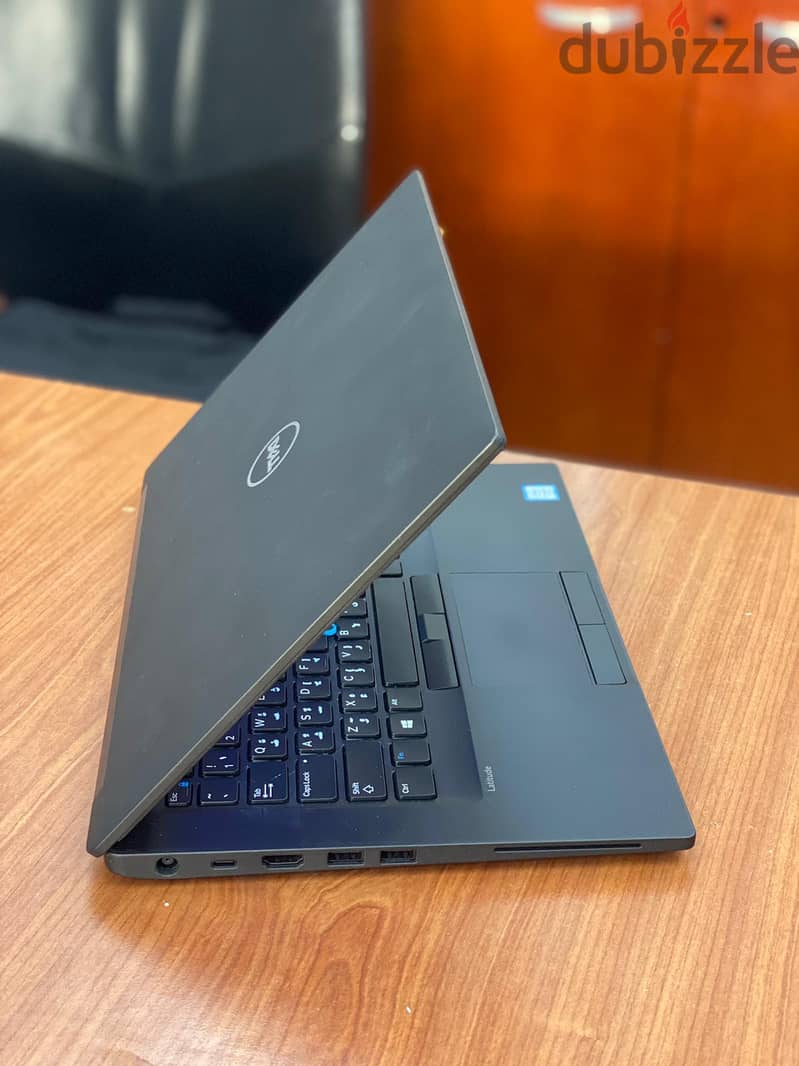 DELL i7 7th Generation Laptop 16GB Ram Same As New with Box & Free Bag 5