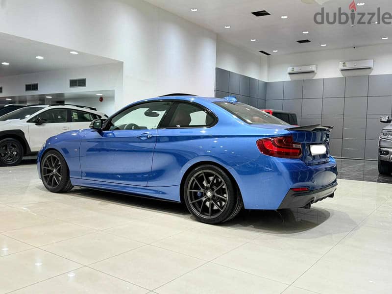 BMW M235i 2016 (Blue) 4