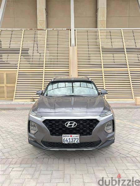 HYUNDAI SANTAFE 2019 FIRST OWNER ZERO ACCIDENTS LOW MILLAGE VERY CLEAN 1