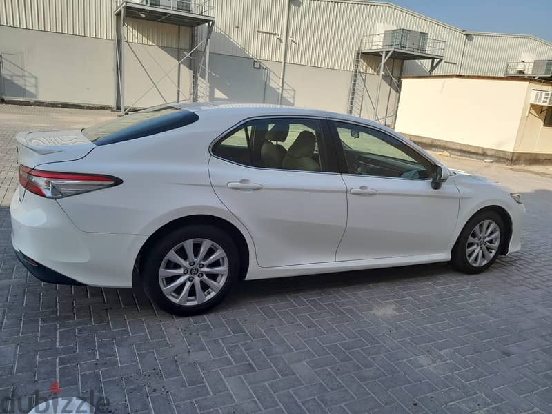 TOYOTA CAMRY LE 2.5 LTR MODEL 2019 5