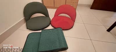 2 good quality beach chairs with large mat. . . almost ne 0