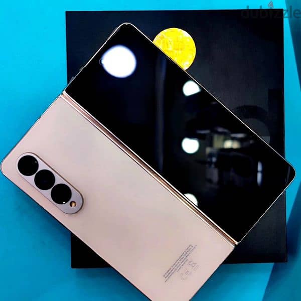 Samsung Galaxy fold 4 gold color 12/256 gb new condition 1