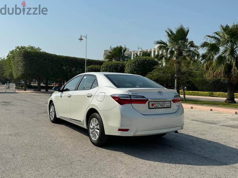 Toyota Corolla 2019 Zero Accident 4