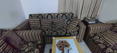Good condition 3 set sofa with cushions.