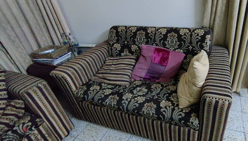 Good condition 3 set sofa with cushions. 1
