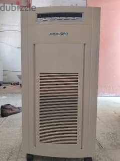 air purifier in good condition