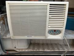 Pearl AC for sale one year varanti with fixing
