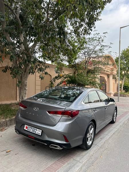 Hyundai sonata Bahrain agency 2
