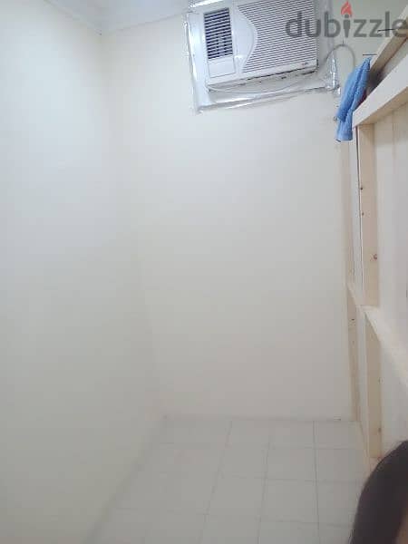 2 Partition for rent with ewa(only filpina lady) 3