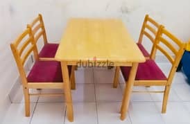 4 seater Wooden Dinning Table 0