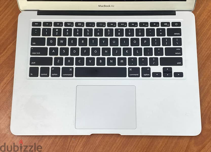 Apple MacBook Air Core i5 13.3"Display Same As New Condition 105 BHD 6