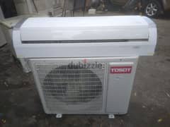 Split AC for sale with fixing good condition 1.5 ton Tosot invite 0