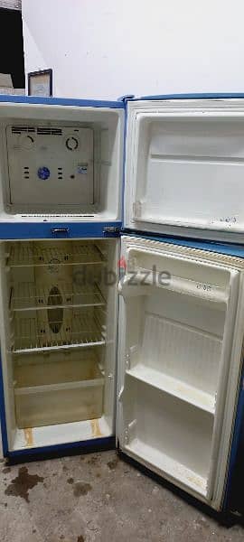 L g refrigerator. 35913202 1