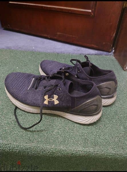 For sale 2 used under armour shoes 4