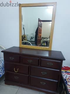 Dressing table with mirror for sale