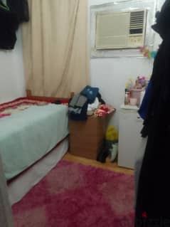 ROOM FOR RENT WITH EWA & SINGLE BED