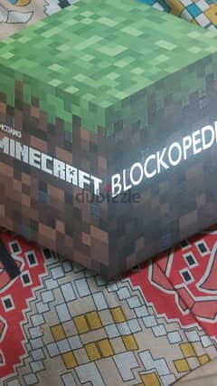 Minecraft craft book and blue lock mangas  for sale