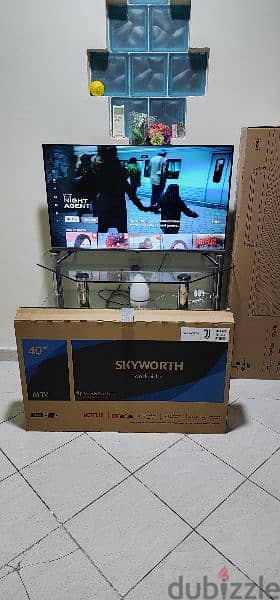 40" Skyworth Android AI Tv 5
