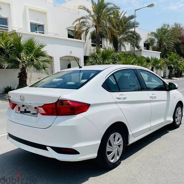 HONDA CITY2019 
 AGENT MAINTAINED ALL SERVICE HISTORY AGENT 10