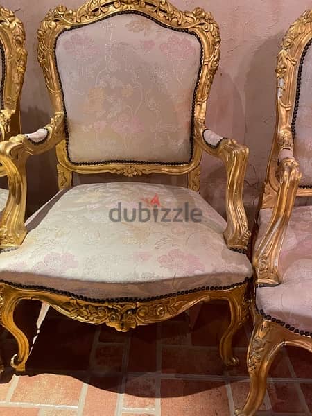For sale: A set of chairs- للبيع اطقم كراسي 1