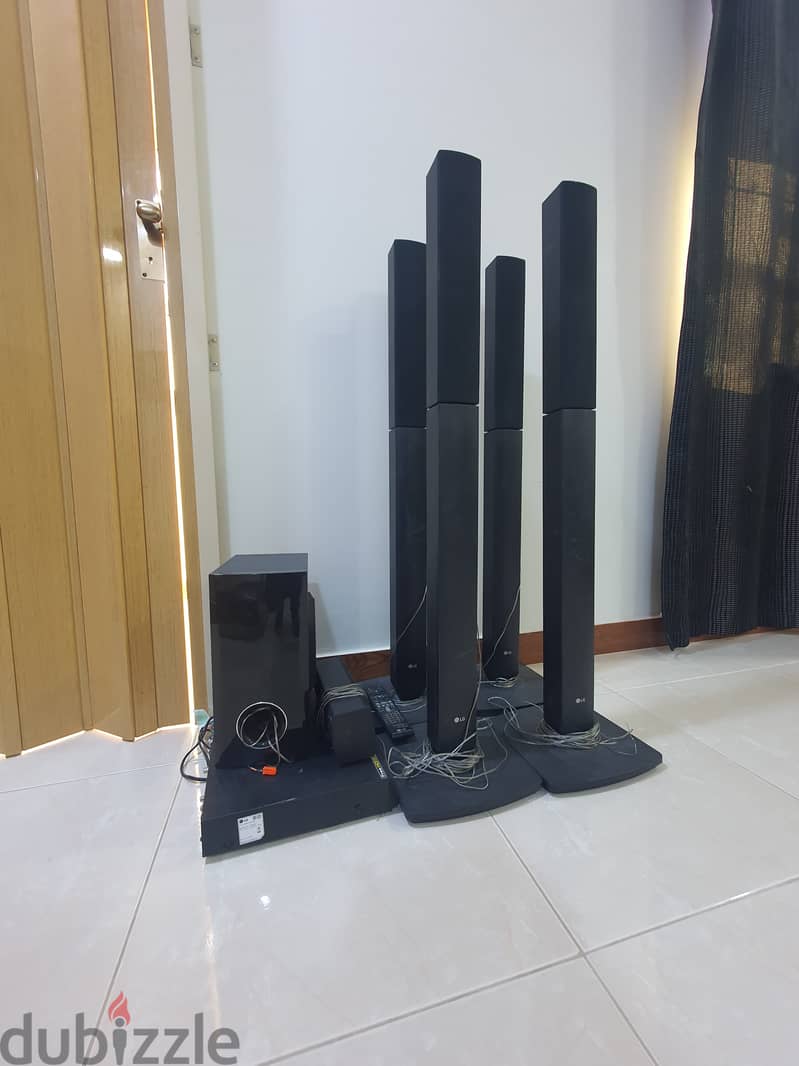 LG HOME THEATER DH4530T 2
