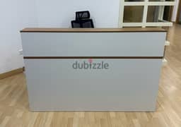 Reception desk and chair 0