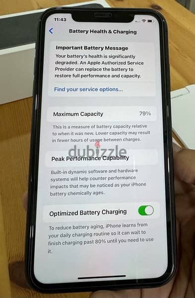 Iphone 11 - 128 GB - 79% battery health 5