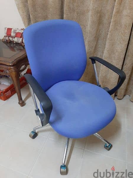 Office Table and chairs for SALE 4