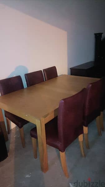 DINING TABLE FOR SALE 2